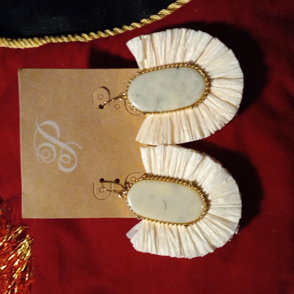 Plunder earrings